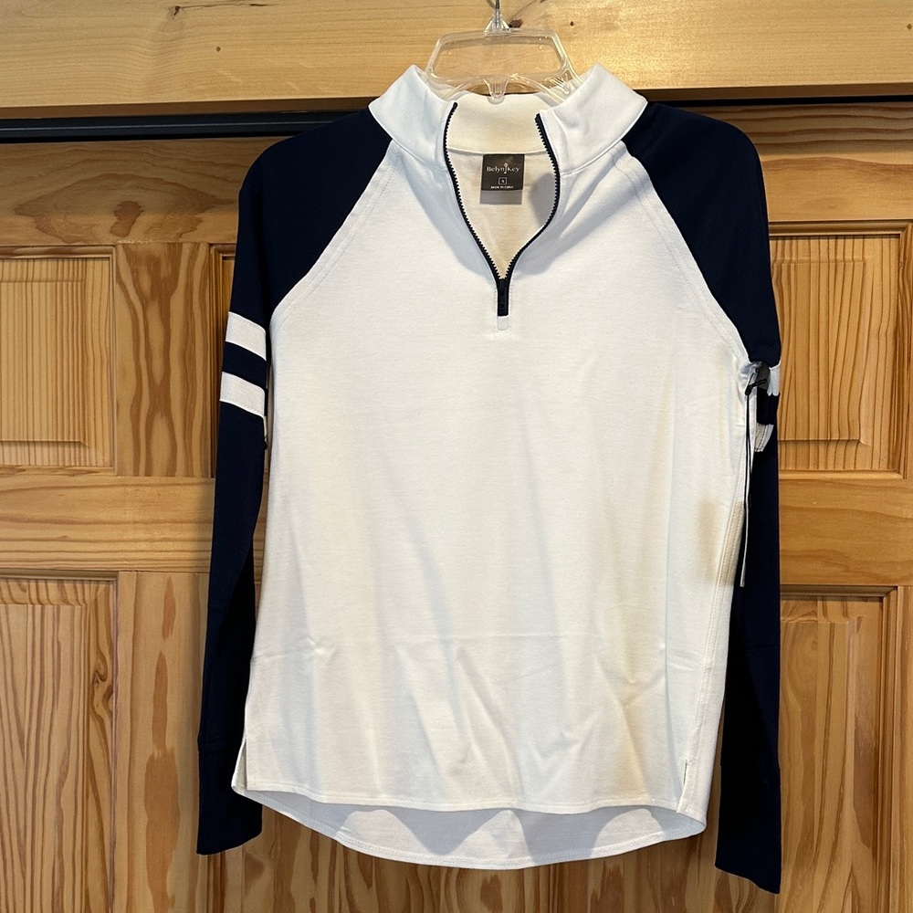 Belyn Key White and Black Long Sleeve Top - Small NWT